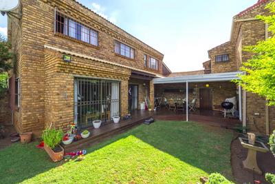 Cluster House For Sale in Morninghill, Bedfordview