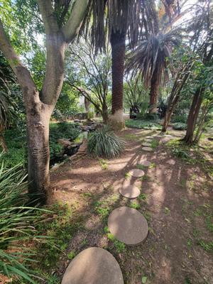 Apartment / Flat For Sale in Eden Glen, Edenvale