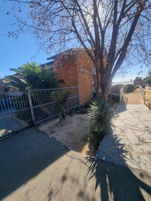 Apartment / Flat For Sale in Kew, Johannesburg