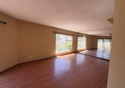 Townhouse For Sale in Corlett Gardens, Johannesburg