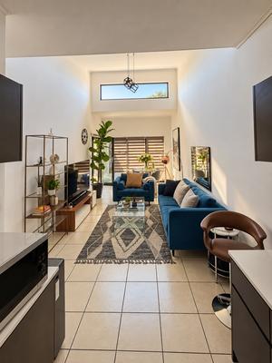 Apartment / Flat For Rent in Oakdene, Johannesburg